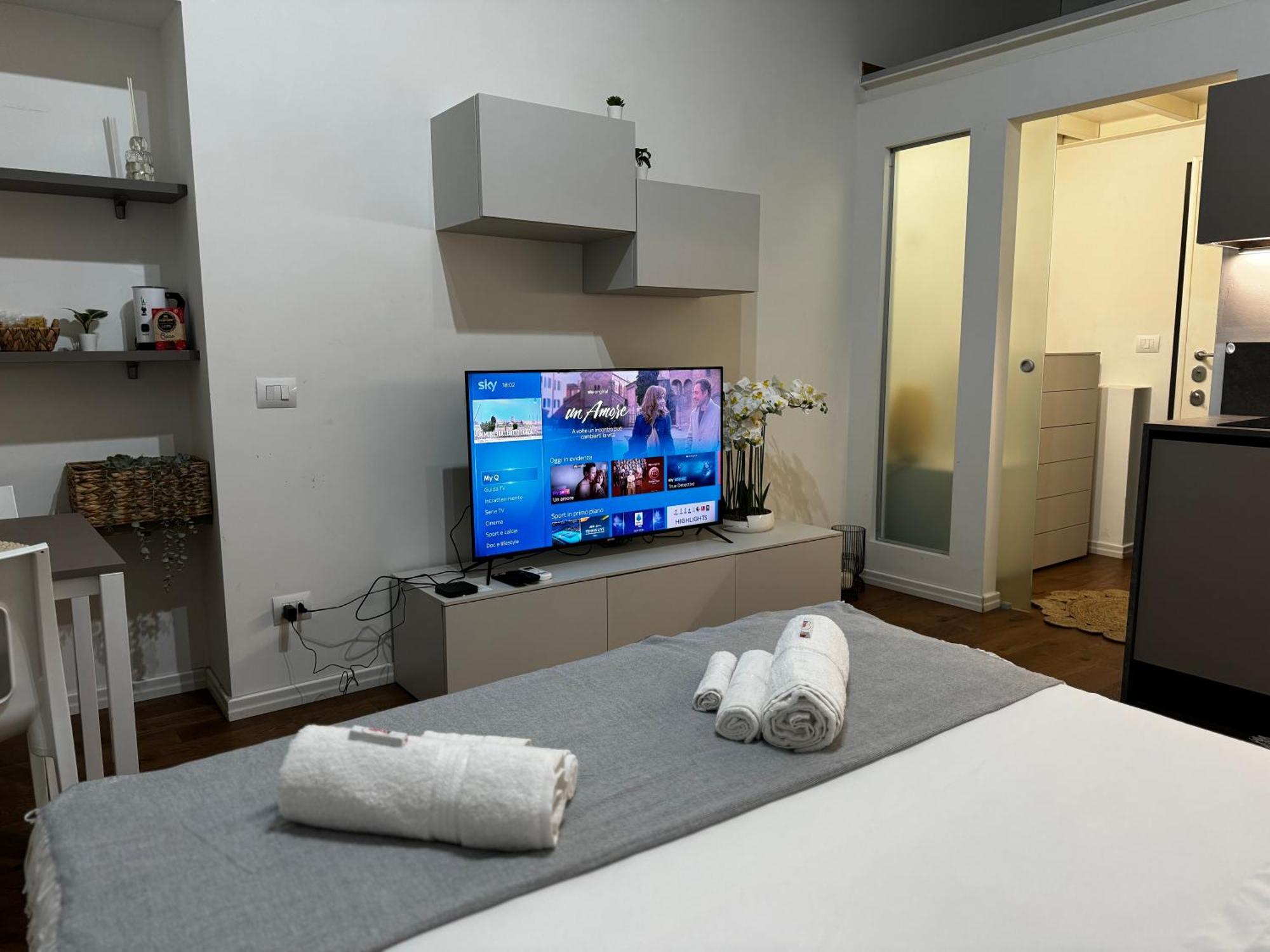 Regina Milano In Corso Lodi - Sky Tv, Wifi E Breakfast Box 아파트 외부 사진
